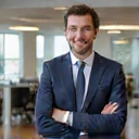 Ritratto professionale di Luca Marino, Direttore Operativo di HerboPro.